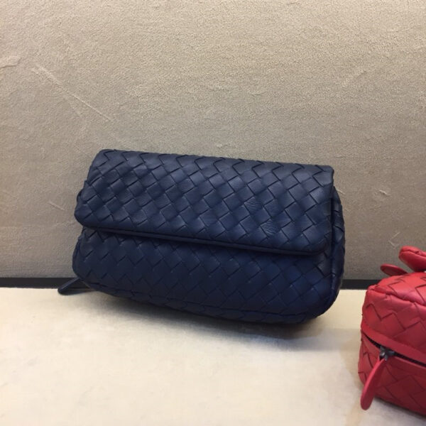 bottega veneta womens bags blue