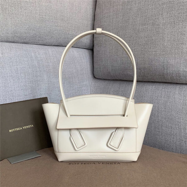 bottega veneta arco mini white