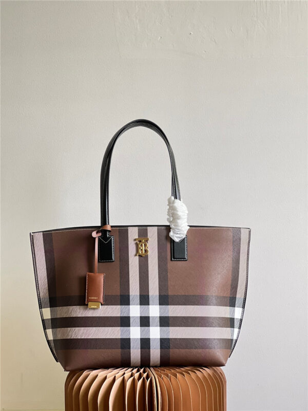 burberry tote bag shopping bag