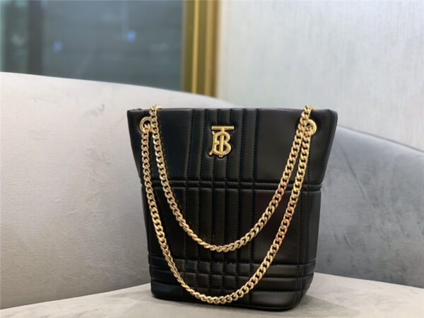 burberry pocket bag