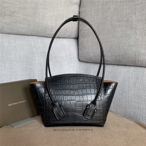 bottega veneta arco mini crocodile black