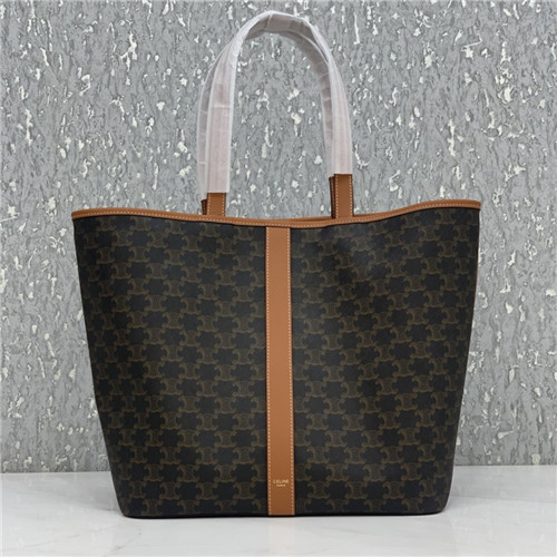 celine medium cabas in triomphe canvas
