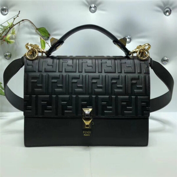 fendi kan u shoulder bag