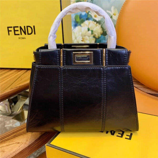 fendi peekaboo bag