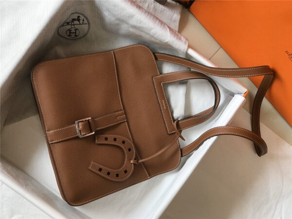 Hermes Halzan 31 bag