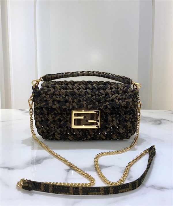 fendi baguette weave bag