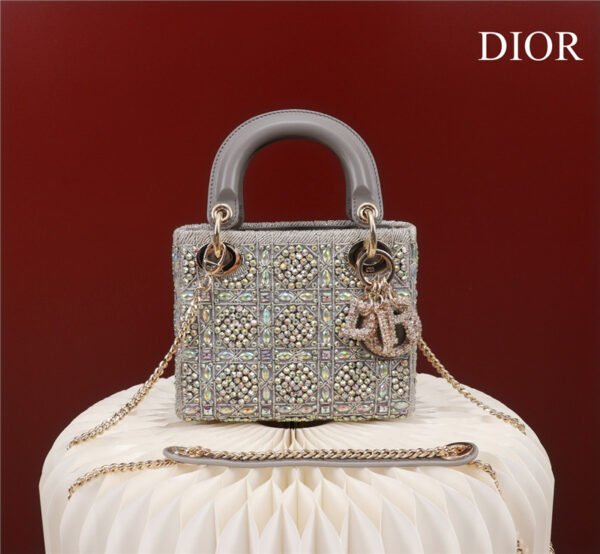 mini lady dior beaded bag