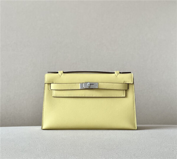 hermes kelly pochette swift leather bag