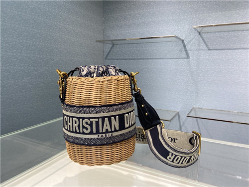 dior wicker bucket bag