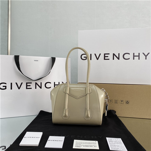 givenchy small antigona bag