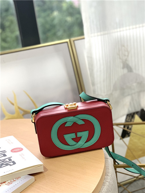 gucci gg interlocking handbag