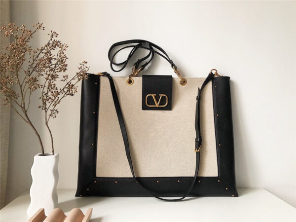 Valentino VLOGO Beach Bag