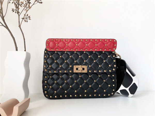 Valentino GARAVANI ROCKSTUD SPIKE Bag