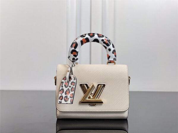 louis vuitton lv twist mini Epi leather bag