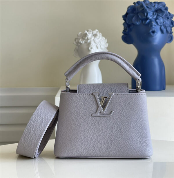 louis vuitton lv capucines mini bag