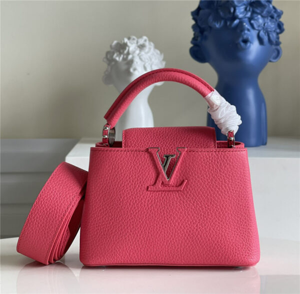 louis vuitton lv capucines mini bag red