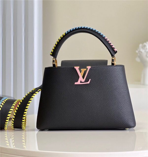 louis vuitton lv capucines mm taurillon leather bag