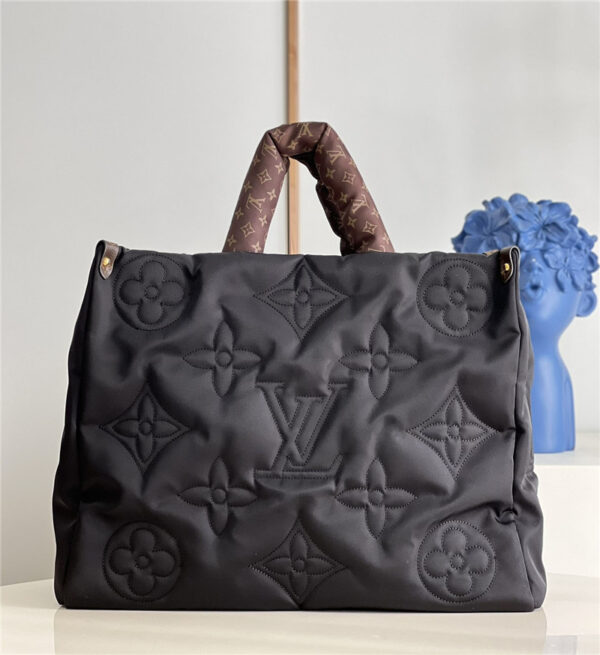 louis vuitton lv monogram onthego tote bag