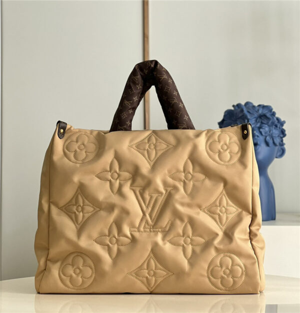 louis vuitton lv monogram onthego tote bag