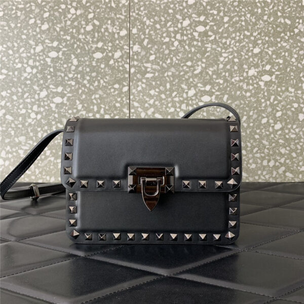 valentino Garavani Rockstud23 small leather bag