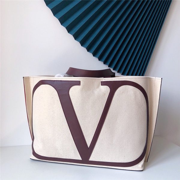 Valentino Garavani VLOGO Beach Bag