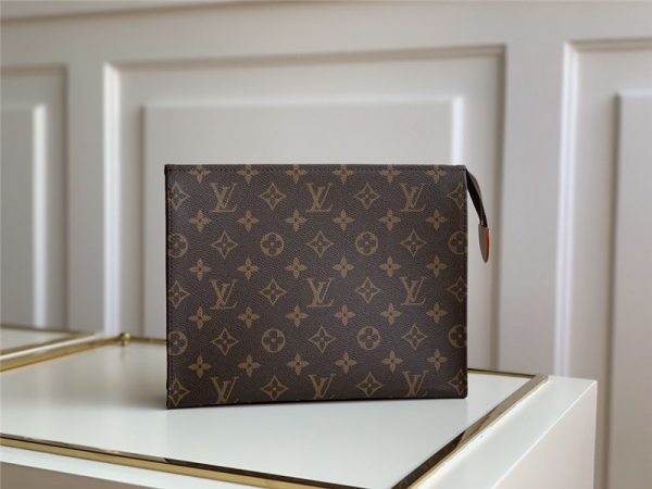 Louis Vuitton LV toiletry pouch 26