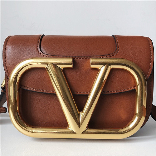 valentino garavani supervee bag