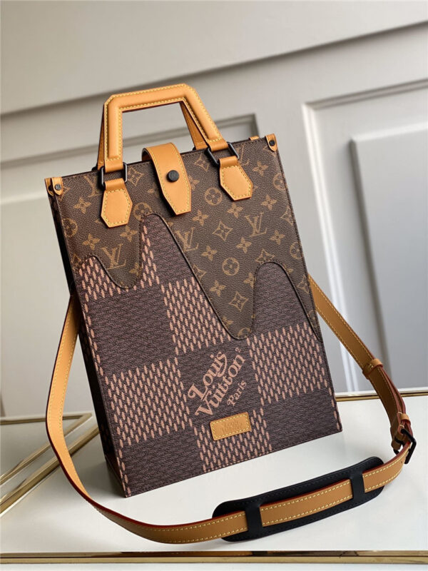 Louis Vuitton lv onthego bag