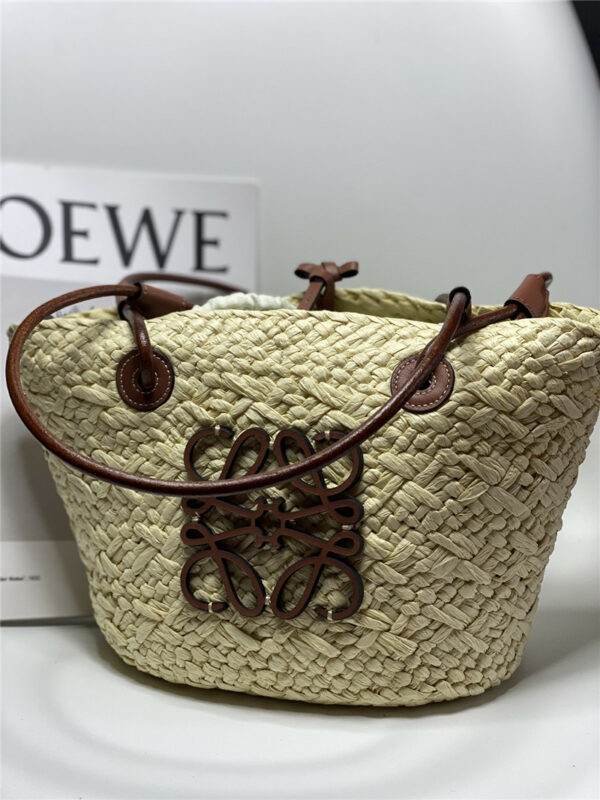 loewe anagram basket bag mini